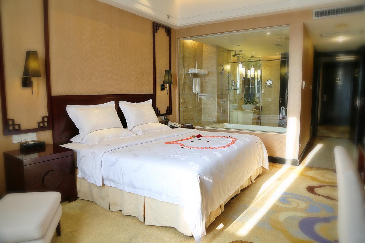 Royal Century Hotel Shenzhen Eksteriør bilde