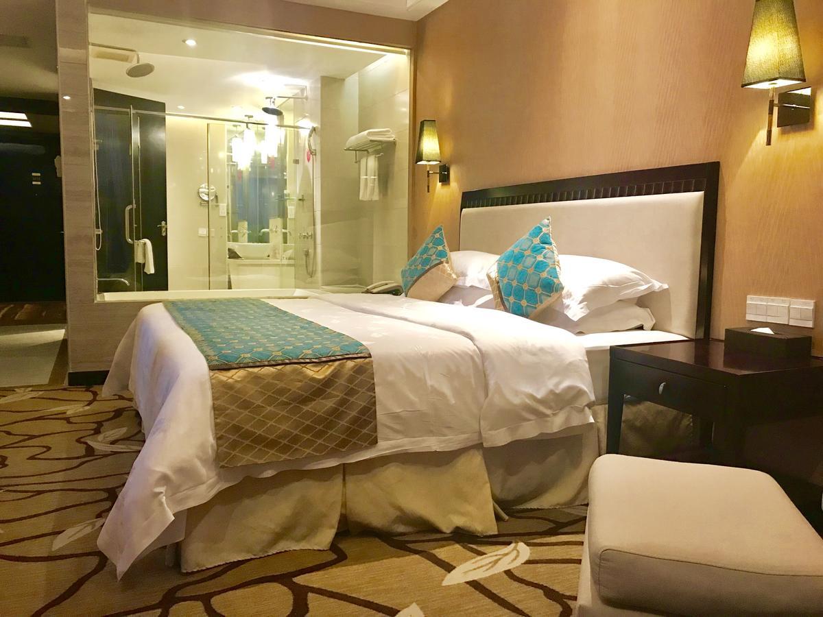 Royal Century Hotel Shenzhen Eksteriør bilde